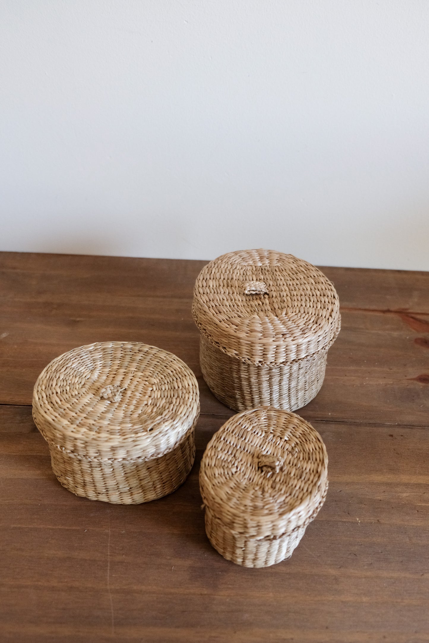 Nested Seagrass Baskets in Square and Oval