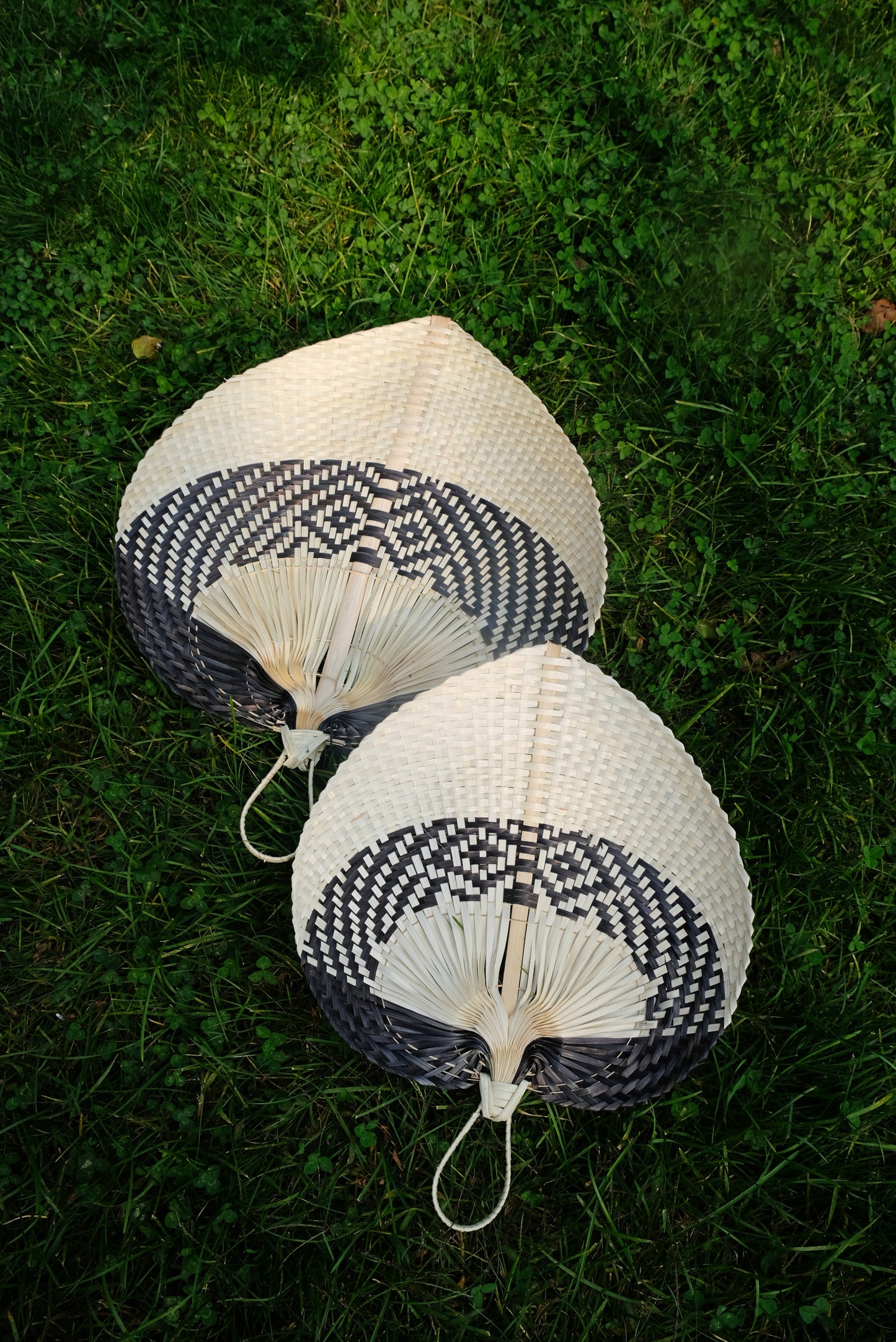 Handwoven Straw Fan - black and white