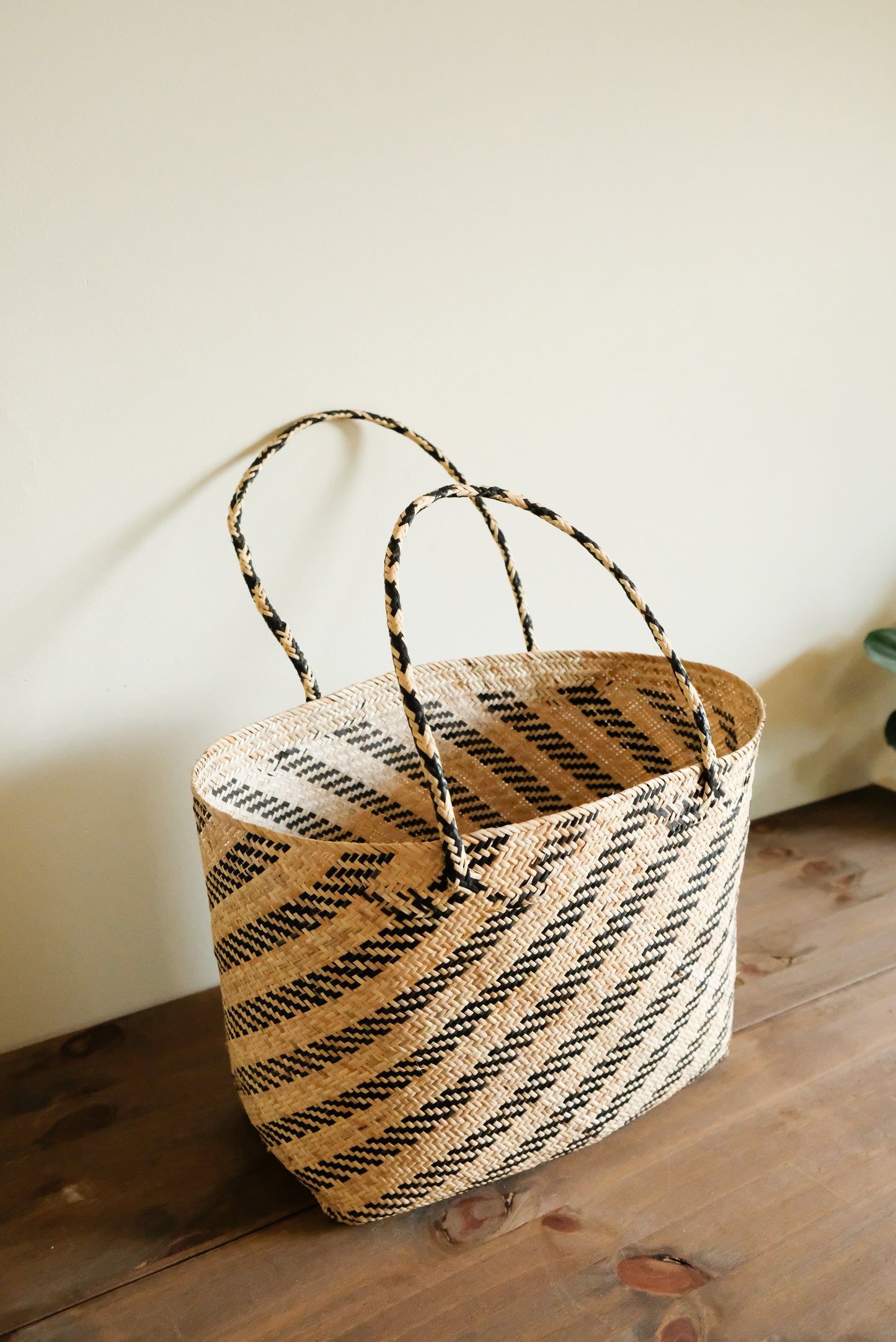 LAYLA soft rattan tote with woven straps