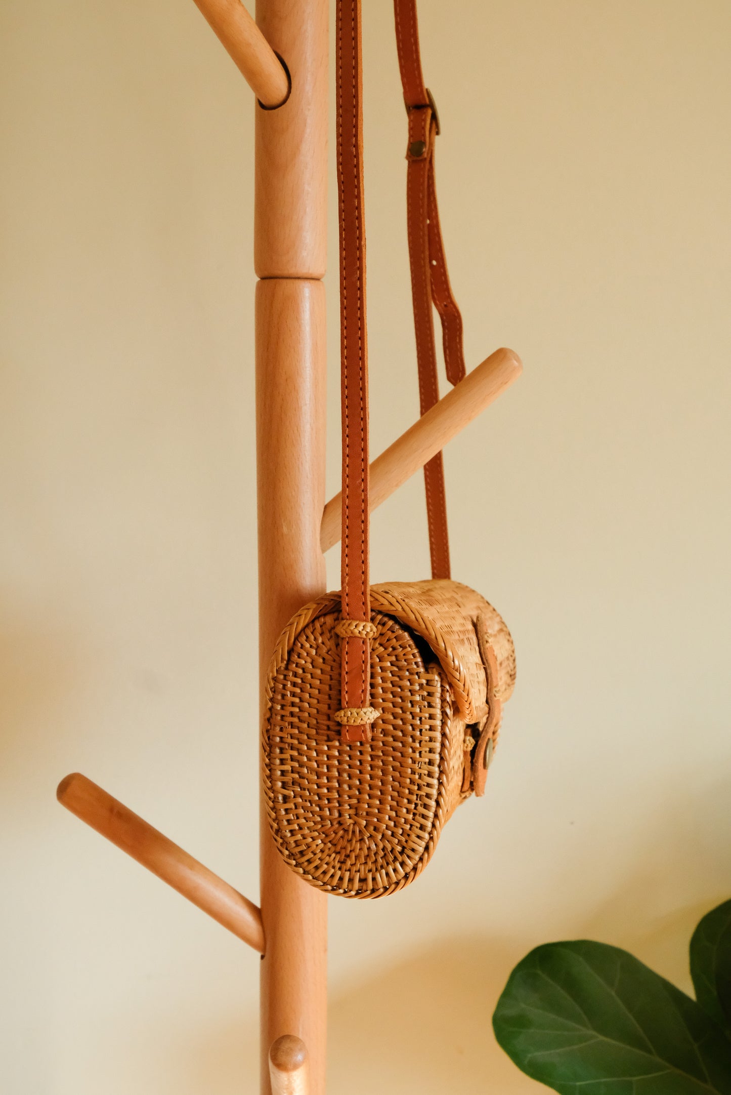 MAYA crossbody rattan bag