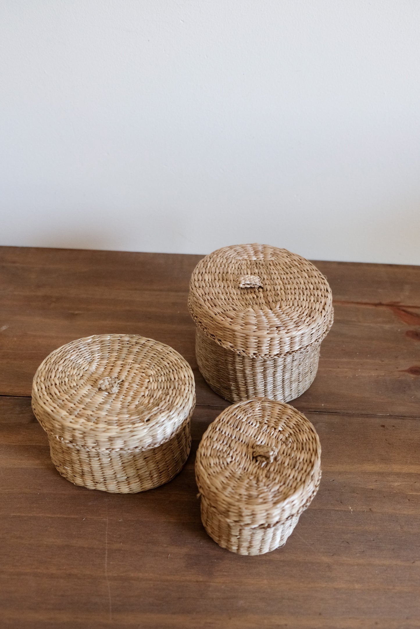 Nested Seagrass Baskets in Square  and Oval