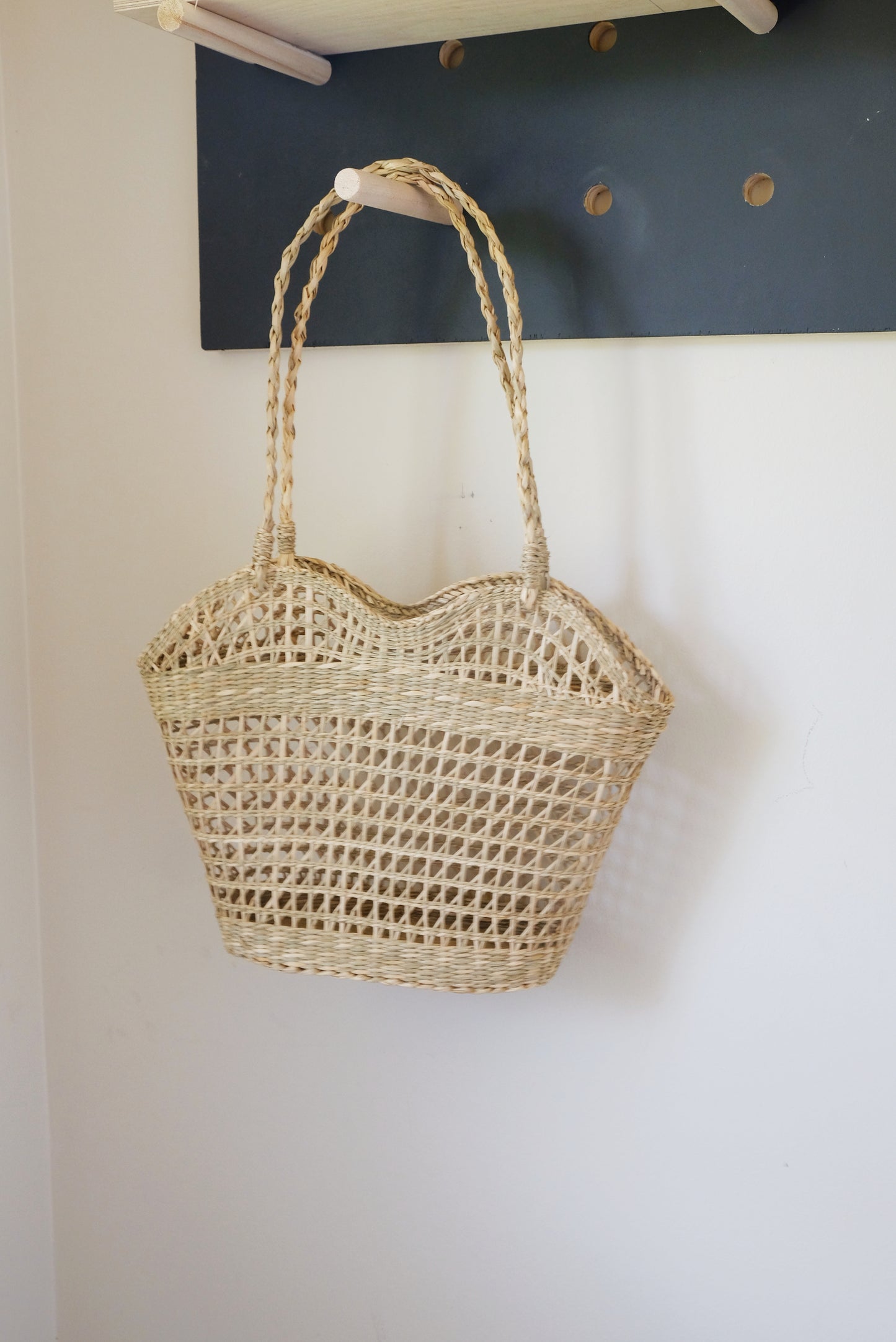 Heart shaped Seagrass Tote bag