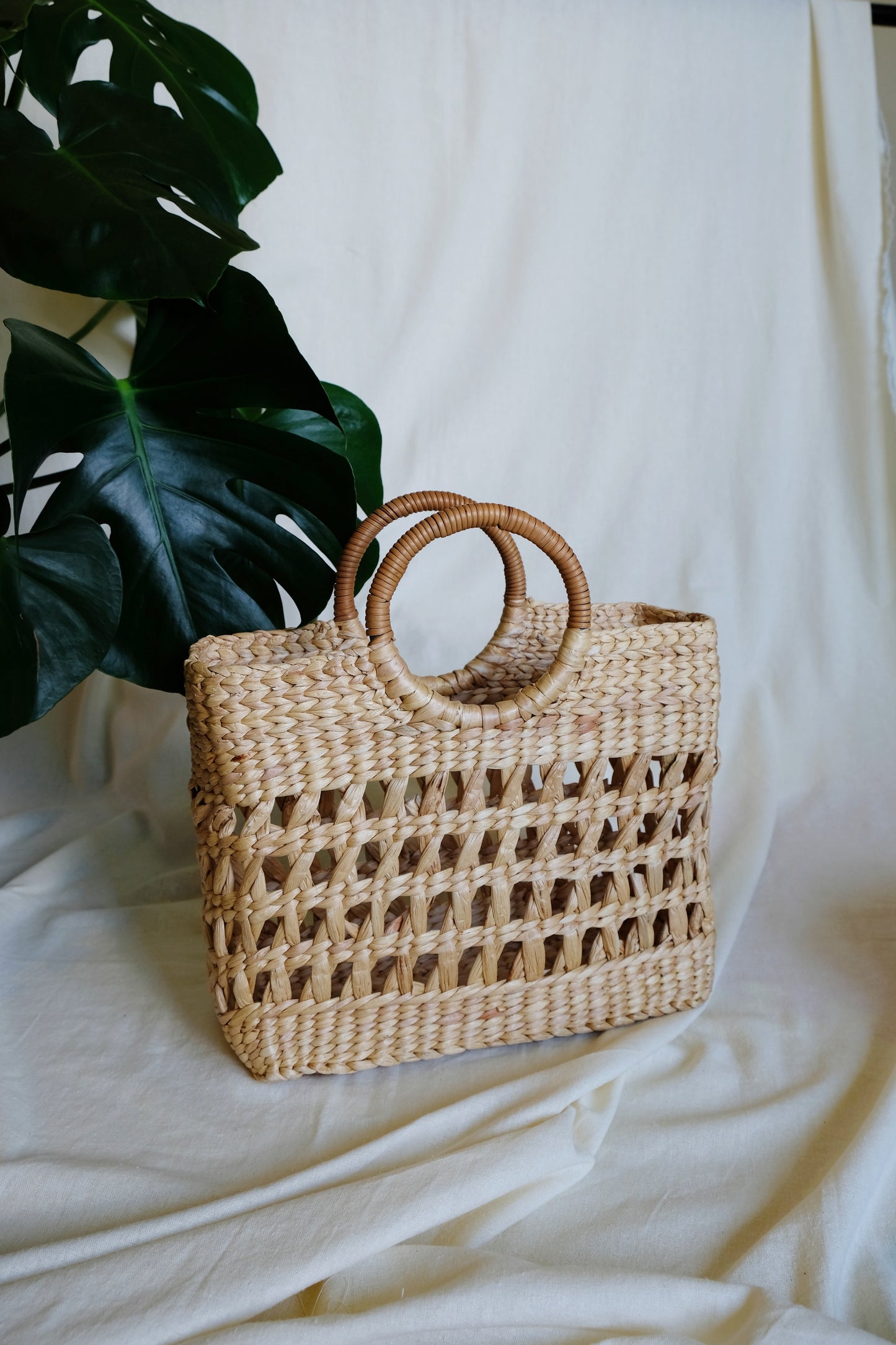 Open Weave Sea grass Bag