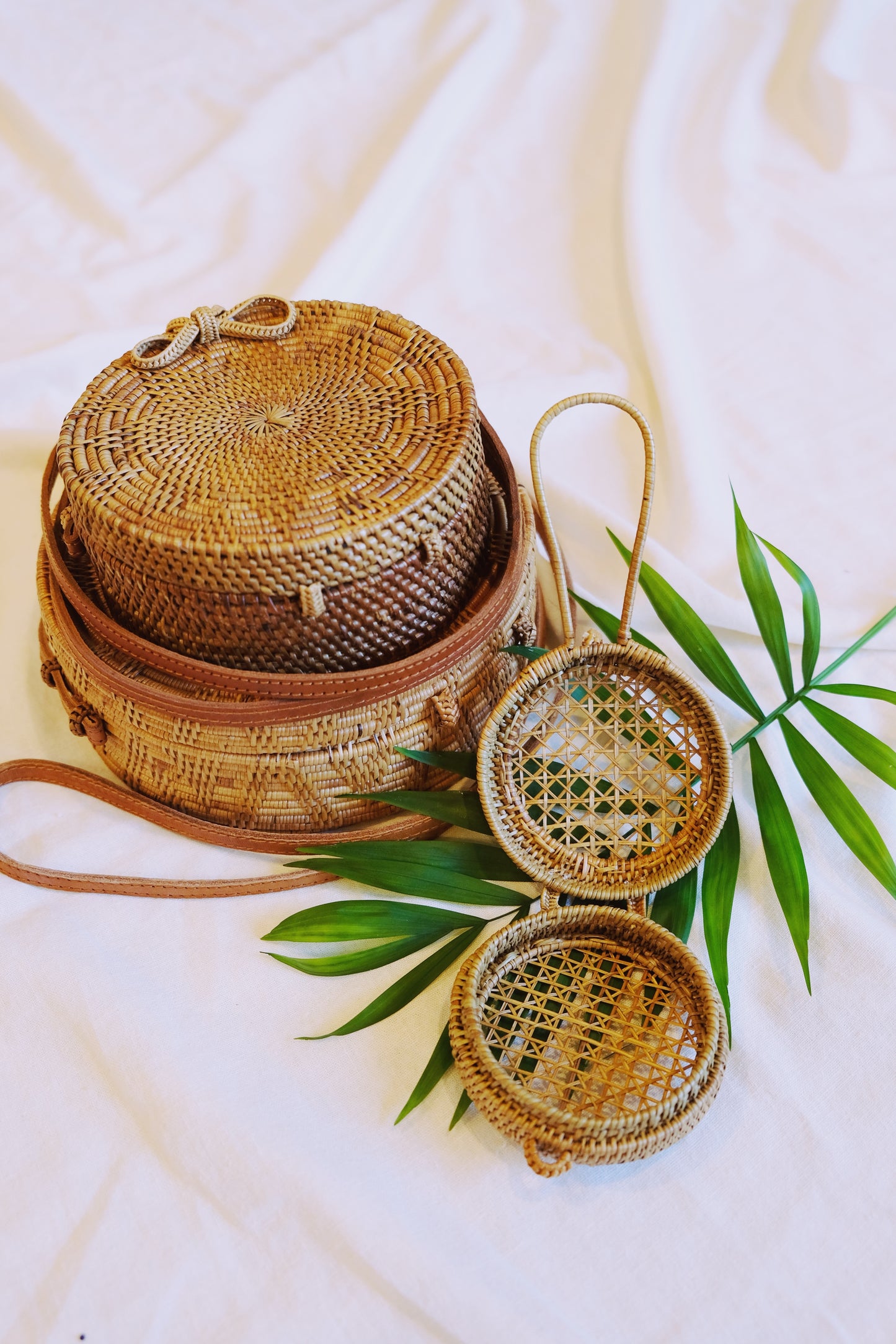 Rattan coin purse