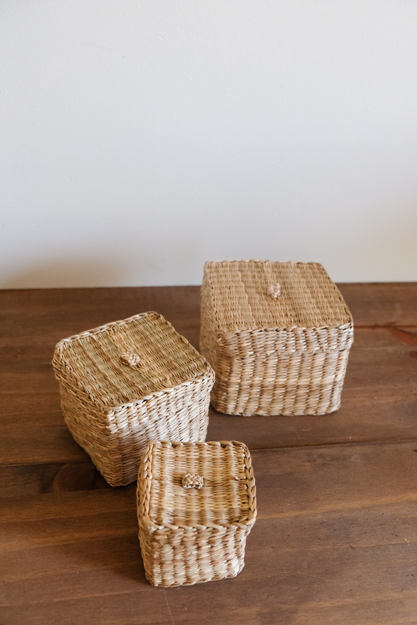 Nested Seagrass Baskets in Square  and Oval