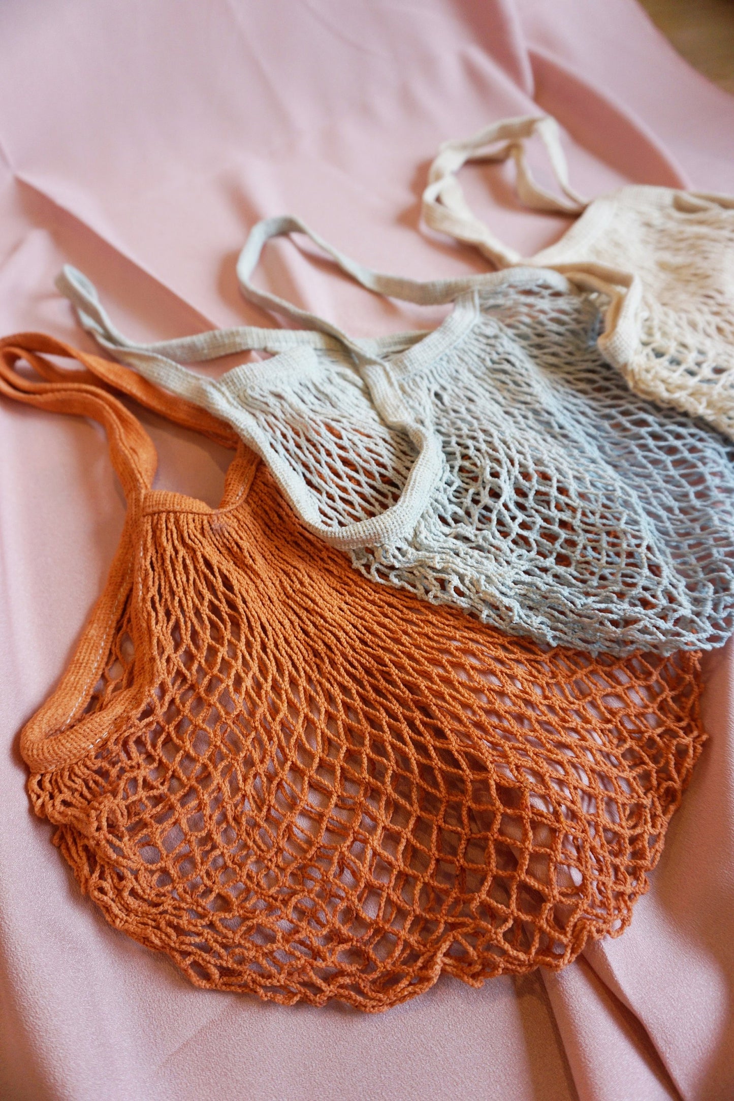 Handdyed net bag in solid colour